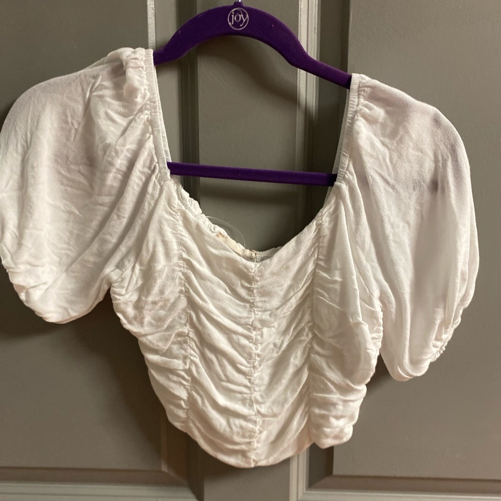 Altar’d State NWOT White Ruched Puff Sleeve Top